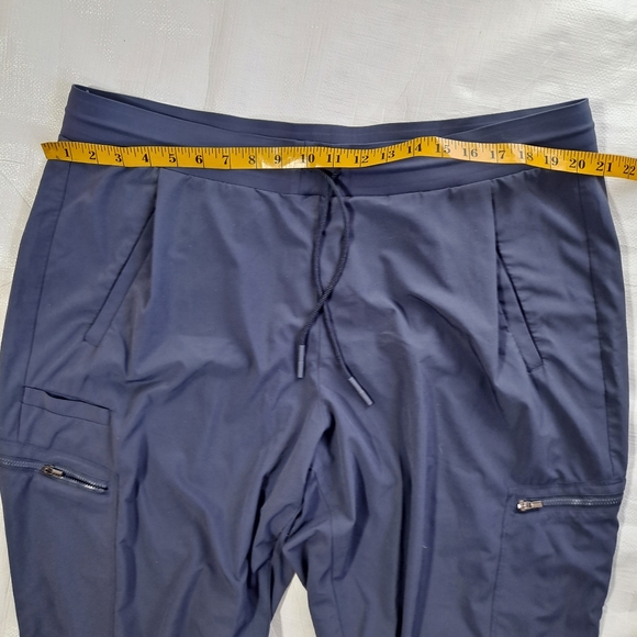 Athleta Violet Blue Venture Pants - Picture 4 of 12